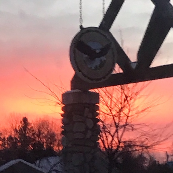 Meet your Posher, Cathy - Picture 1 of 4